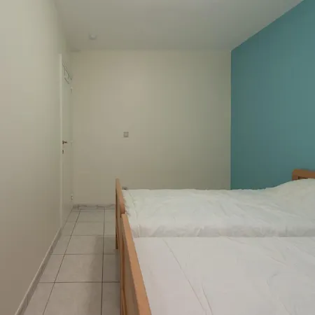 2 Bedroom Apartment, Near Epernay Square Apartment Middelkerke