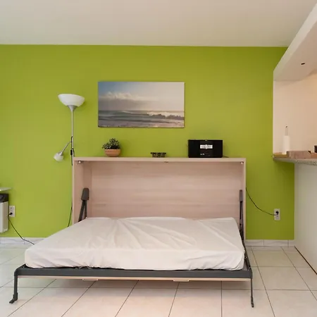 2 Bedroom Apartment, Near Epernay Square Middelkerke