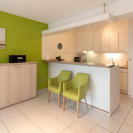 Appartement In Near Casino & Sea *